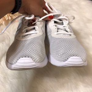 nike all day everyday comfort